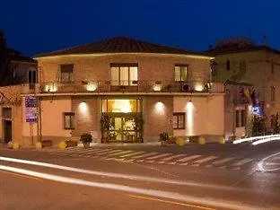 Alex Hotel 3*