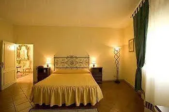 Alex Hotel 3*